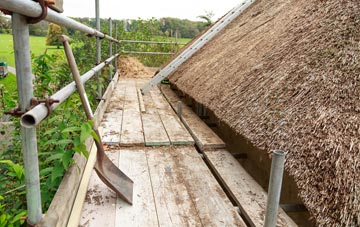 advantages of North Leigh thatch roofing