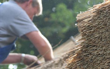 professional North Leigh thatchers